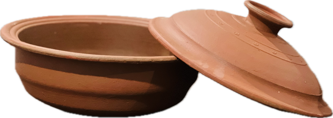 8" Clay Pot with Lid
